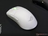 ROG Harpe 2 Ace biały (źródło obrazu: Notebookcheck)