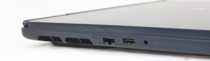 Po lewej: RJ-45 (1 Gb/s), USB-A 3.2 Gen. 1 (5 Gb/s), zestaw słuchawkowy 3,5 mm