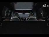 Wnętrze nowego SUV-a Tesla Model Y L (źródło zdjęcia: Tesla na Weibo)