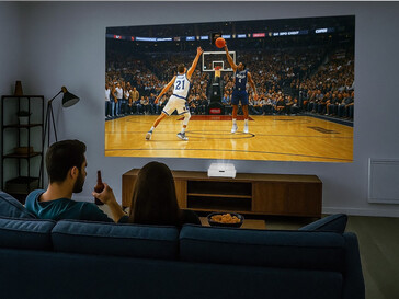 Projektor laserowy Optoma GT4000UHD 4K na statywie TV (źródło obrazu: Optoma PR)