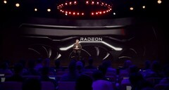 CEO AMD Lisa Su podczas imprezy premierowej Zen 4 teasowała nienazwany procesor graficzny RX 7000. (Źródło: AMD)