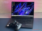Recenzja Acer Predator Helios Neo 14 (2024): Przenośny laptop RTX 4070 z długim czasem pracy
