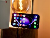 Model Xiaomi 17 Max może pochwalić się imponującą pojemnością baterii wynoszącą 8 000 mAh.
