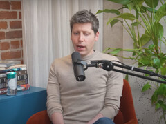 Dyrektor generalny OpenAI, Sam Altman, mówi o zagrożeniach związanych z zaawansowaną sztuczną inteligencją. (Źródło obrazu: YouTube/This Past Weekend)