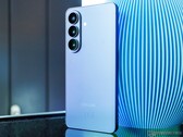 Samsung Galaxy S26 ma mieć dwóch kompaktowych następców.