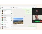 Obraz promocyjny WhatsApp na Windows 11 przedstawiający interfejs użytkownika czatu na beżowym tle. (Źródło obrazu: Microsoft Store)