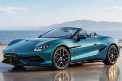 Nowy model Denza Z w wersji wyścigowej bez ograniczeń mocy osiąga ponad 1 600 hp i zebrał już ponad 1 000 zamówień przedpremierowych.