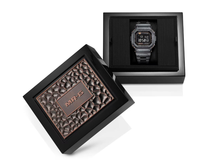 Zegarek Casio G-Shock MRG-B5000HT-1. (Źródło zdjęcia: Casio)