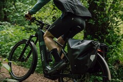 Nowy e-rower Pathlite:ON SUV 9 jest wyposażony w automatyczną zmianę biegów i ABS (źródło zdjęcia: Canyon)