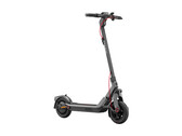 Hulajnoga elektryczna Segway E3 Pro oferuje moc szczytową 800 W (źródło zdjęcia: Segway via PRNewswire)