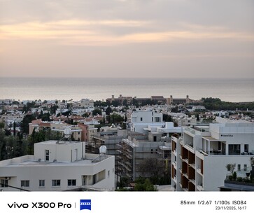 Vivo X300 Pro 200 MP, teleobiektyw 85 mm.