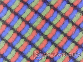 Ziarnistość jest minimalna dzięki matowej nakładce