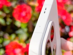 Górna część rzekomego OnePlus 15. (Źródło obrazu: AdministrationFun29 na Reddit)