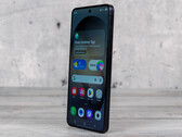 Podstawowy model Galaxy S27 mógłby mieć inny wyświetlacz niż przedstawiony tutaj Galaxy S26