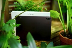 OnePlus Pad 4 prezentuje się dobrze i działa szybko, ale ma pewne słabe punkty w zakresie bezpieczeństwa.