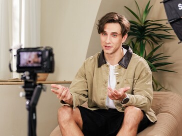 Mikrofon SmallRig S70 oferuje sterowanie za pomocą aplikacji (źródło obrazu: SmallRig)