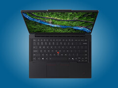 ThinkPad P14s Gen 7 AMD jest wyposażony w maksymalnie 96 GB pamięci RAM i opcjonalny modem 5G sub-6 GHz.