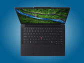 ThinkPad P14s Gen 7 AMD jest wyposażony w maksymalnie 96 GB pamięci RAM i opcjonalny modem 5G sub-6 GHz.