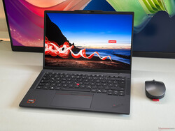 Ocena recenzji: 89,7%: Lenovo ThinkPad T14s Gen 7