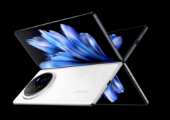 X Fold3 Pro jest wodoodporny IPX8, podobnie jak Galaxy Z Fold5. (Źródło zdjęcia: Vivo)