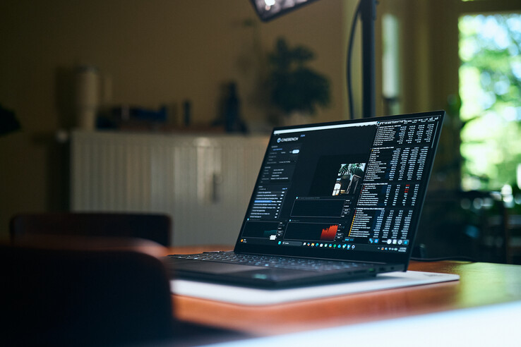 Test Panther Lake: Razer Blade 16 z oprogramowaniem Cinebench 2024