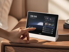 Firma Eufy wprowadziła na rynek europejski Smart Display E10. (Źródło zdjęcia: eufy)