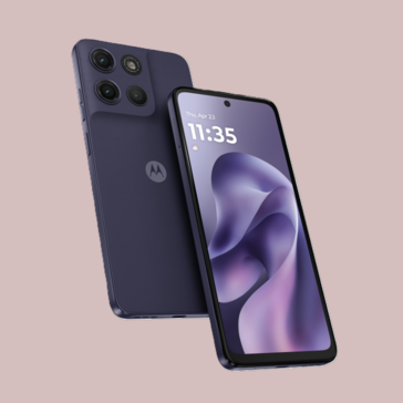 Moto G17 w kolorze Pantone Evening Blue (źródło zdjęcia: Motorola)