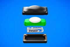 Time Capsule zasila Apple AirTag bateriami AAA. (Źródło zdjęcia: Elevation Lab)