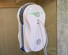 Okna, lustra, drzwi – Test robota do mycia okien Hutt 10