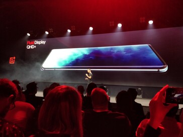 W 2019 roku firma OnePlus zorganizowała wielką imprezę w stylu Apple.