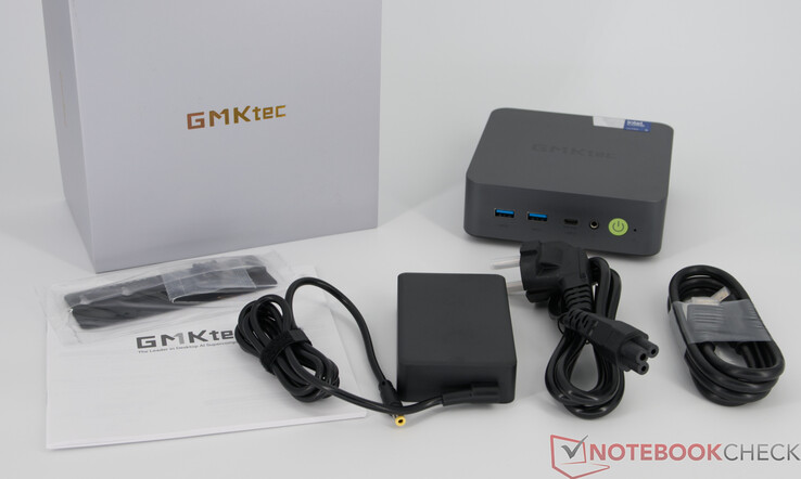 Co znajduje się w zestawie GMKtec NucBox K17