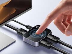 UGREEN DisplayPort Switch 8K posiada trzy porty DP 1.4. (Źródło obrazu: UGREEN)