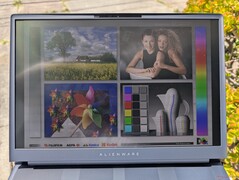 Na zewnątrz w cieniu