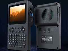 PocketTerm35 jest zasilany przez Raspberry Pi 5 lub 4