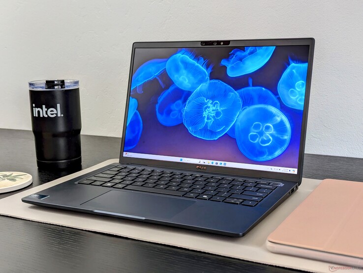 Dell Latitude 13 7350 Dell Latitude 13 7350