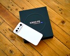 Model Vivo X300 FE zapewnia wysoką wydajność i doskonałą jakość zdjęć w cenie znacznie poniżej 1 000 euro.