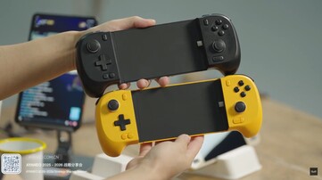 Ayaneo Gaming Pad będzie miał opcjonalny kontroler teleskopowy, który łączy się przez USB-C. (Źródło zdjęcia: Ayaneo)