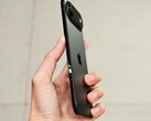 IPhone Air Apple nie wydaje się być zbyt popularny (źródło zdjęcia: Thai Nguyen)