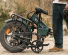Engwe Engine Pro 2.0 to składany e-rower do jazdy w terenie. (Źródło zdjęcia: Engwe)