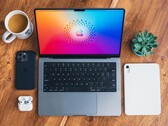 Oczekuje się, że MacBook Pro nowej generacji będzie lżejszy, ale tylko nieznacznie cieńszy.