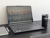 Recenzja Lenovo IdeaPad 5 2 w 1 16IAL10: Kabriolet z dużym ekranem i procesorem Intel Arrow Lake