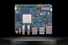 ROCK 5B Blue Edition jest znacznie tańszy niż jego standardowe rodzeństwo. (Źródło obrazu: Radxa)