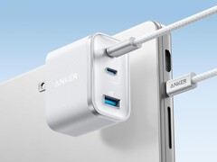 Ładowarka Anker Nano Charger (70W, 3 porty) (na zdjęciu) została wydana w USA. (Źródło zdjęcia: Anker)