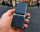 Sidephone (na zdjęciu) to nadchodzący głupi telefon, którego premiera zaplanowana jest na ten rok. (Źródło zdjęcia: Reddit)