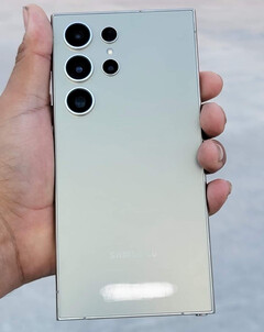 Galaxy S24 Ultra z nowym rysikiem S Pen. (Źródło zdjęcia: @DavidMa05368498)