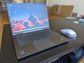 Nowy procesor, te same problemy: Recenzja konwertowalnego Lenovo ThinkPad X1 Yoga G8