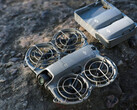 DJI Neo 2 z hubem ładującym i dwiema bateriami 11,6 Wh (7,16 V / 1 606 mAh). (Źródło zdjęcia: via Igor Bogdanov)