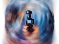 Insta360 Luna Ultra nadchodzi po koronę DJI Osmo Pocket 4 (na zdjęciu Pocket 3).