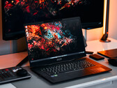 Recenzja MSI Stealth 17 Studio: Laptop z cichym RTX 4080 na niemal każdą okazję