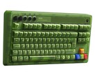 Europejskie wersje klawiatury mechanicznej 8BitDo Retro 87 Xbox Edition mają klawisz Enter w kształcie litery L i mniejszy lewy klawisz Shift. (Źródło obrazu: 8BitDo)